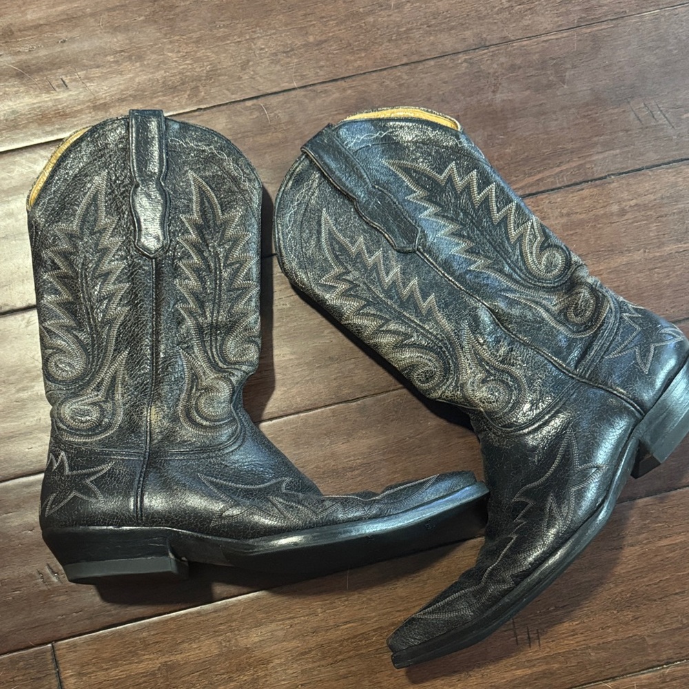 Vibram Black Western Cowboy Boots